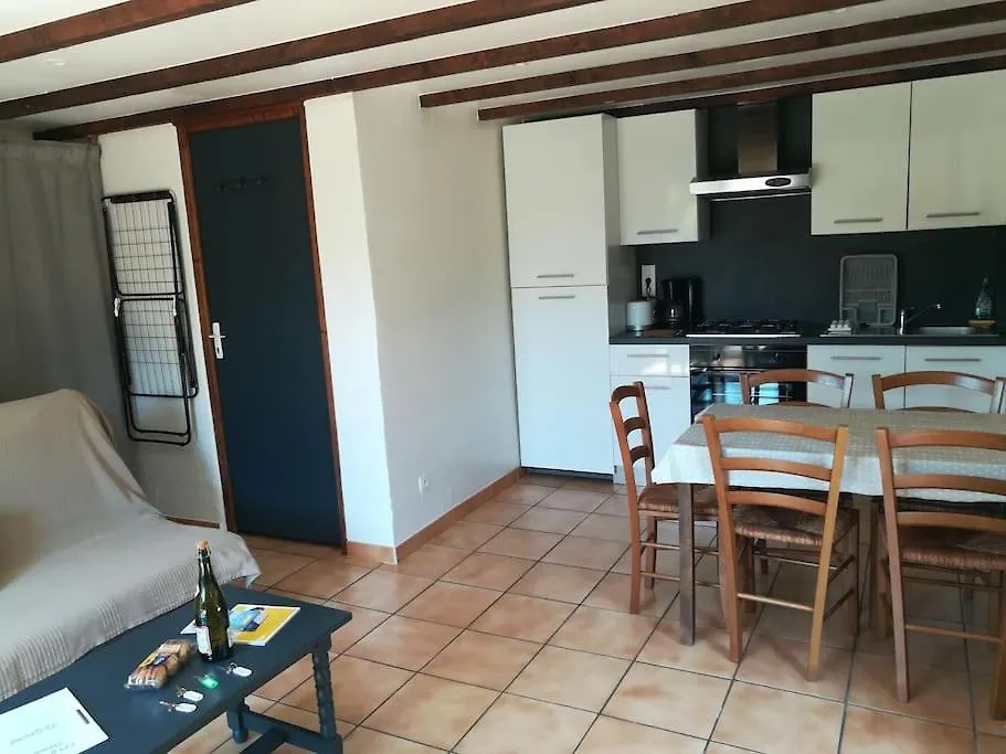 Villa 4. Ty Gevred A 500M De L'Ocean Saint-Jean-Trolimon Casa vacanze